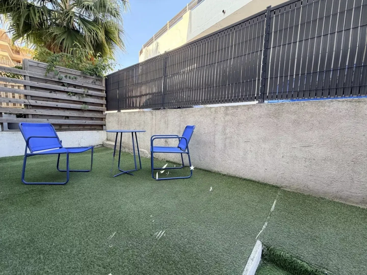 Flat in Cannes, France, 39 m² - picture 8