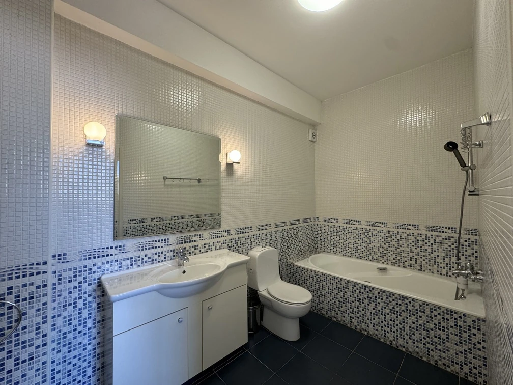 Appartamento a Parekklisia, Cipro, 400 m² - foto 11