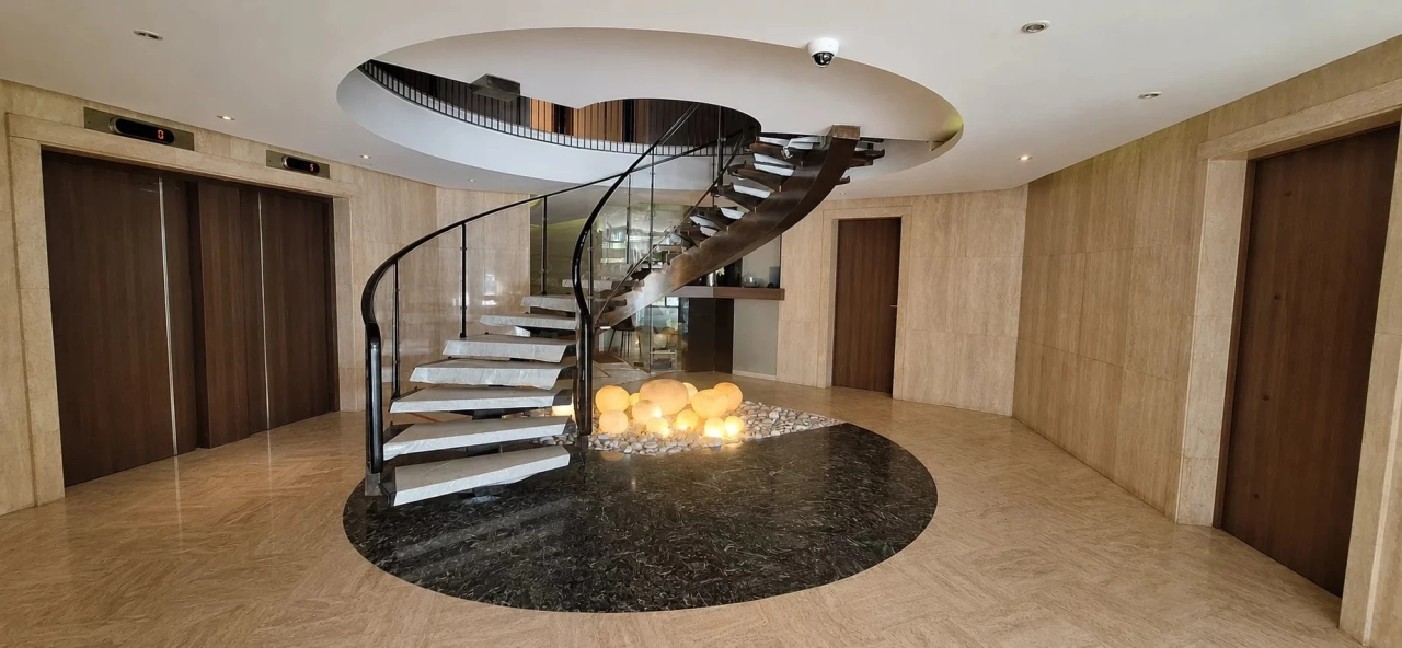 Flat in Cannes, France, 98 m² - picture 18