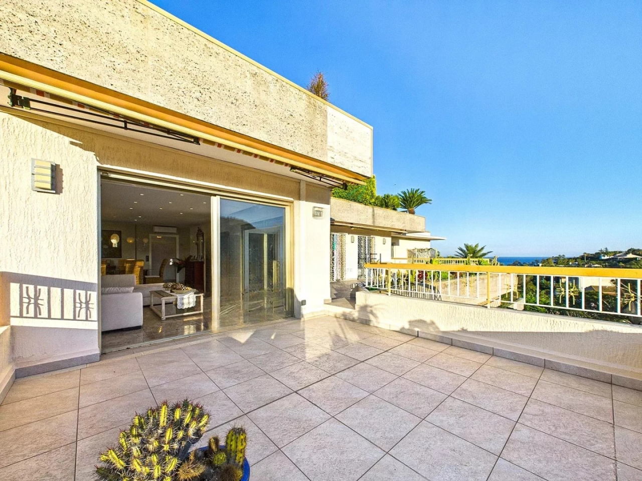 House in Cannes, France, 119 m² - picture 18