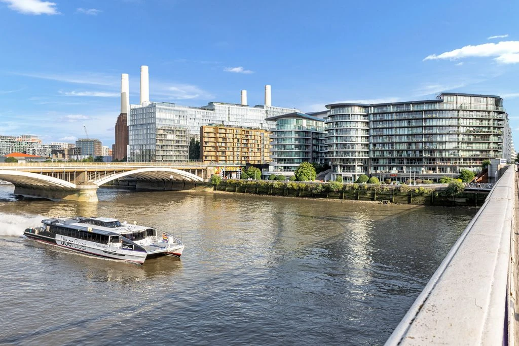 Flat in London, United Kingdom, 35 m² - picture 1