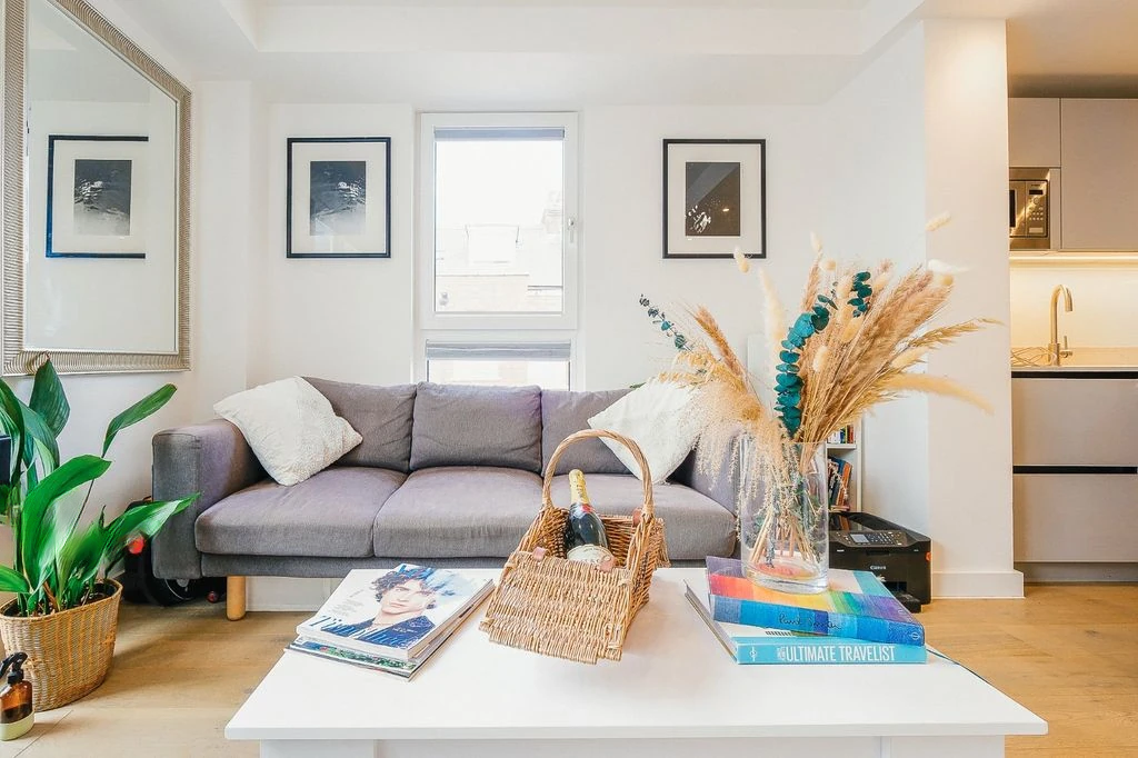 Flat in London, United Kingdom, 37 m² - picture 1
