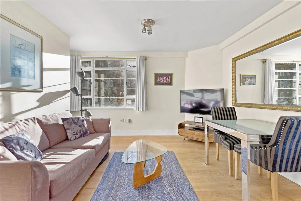 Flat in London, United Kingdom, 33 m² - picture 4