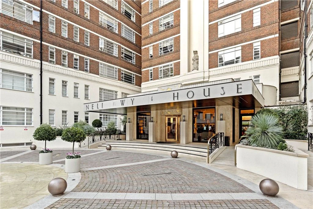 Flat in London, United Kingdom, 33 m² - picture 15