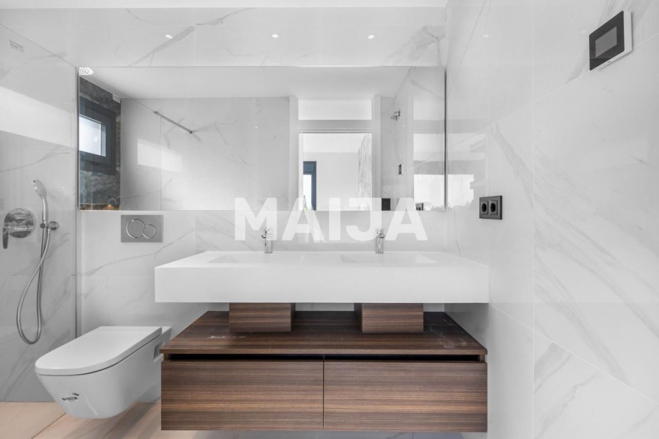 Maison à Torrevieja, Espagne, 126 m² - image 18