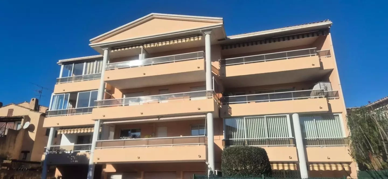 Appartamento a Cannes, Francia, 82 m² - foto 1