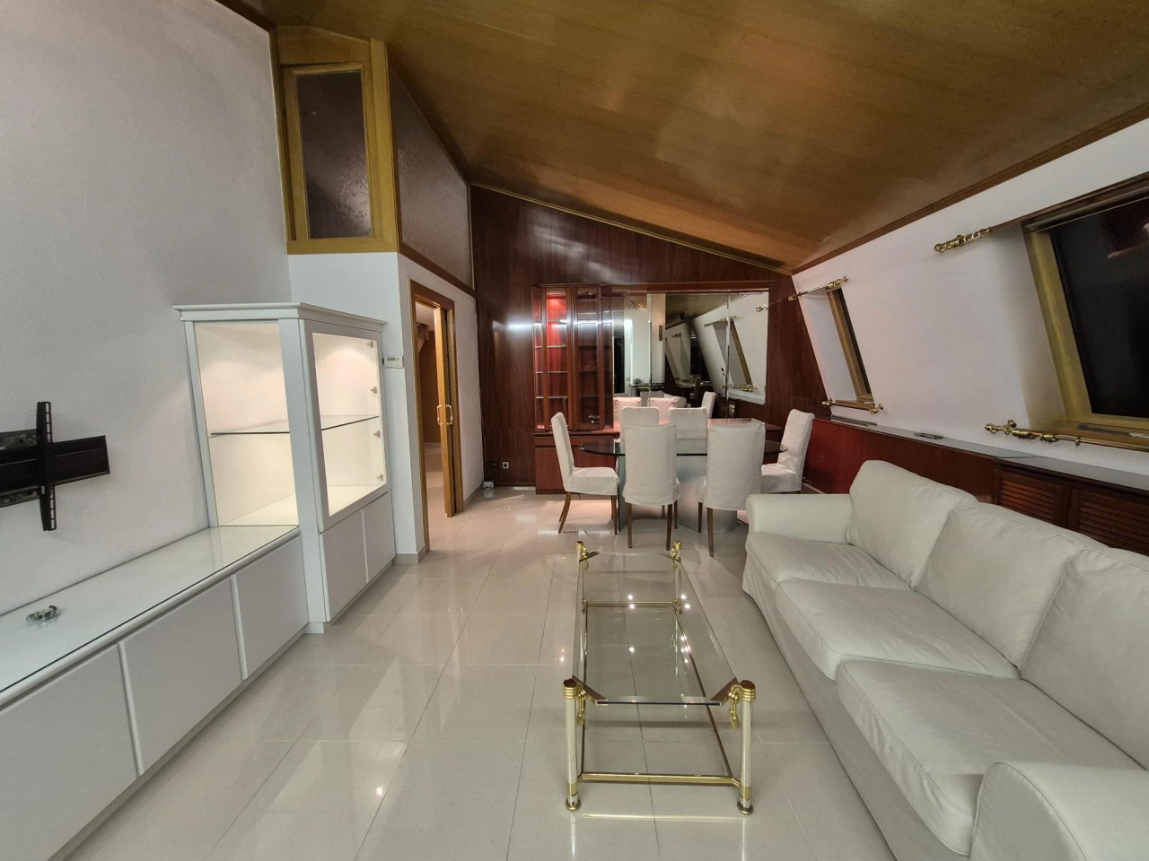 Flat in Santa Coloma, Andorra, 120 m² - picture 1