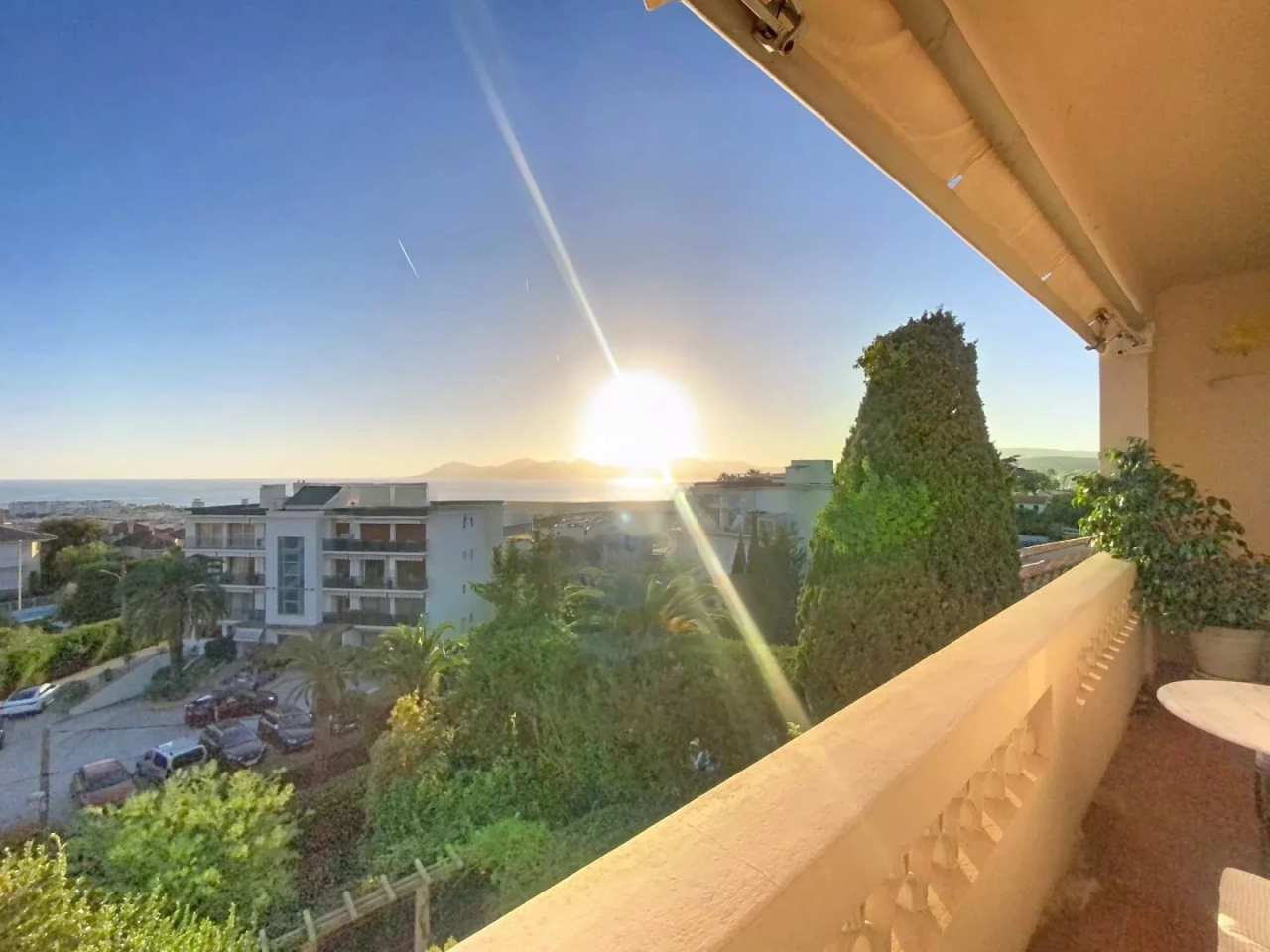 Wohnung in Cannes, Frankreich, 100 m² - Foto 1