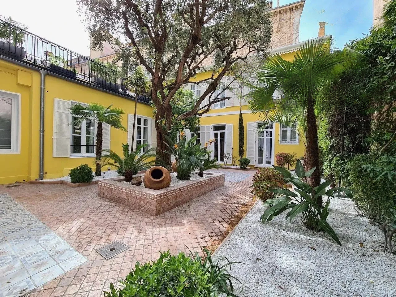 Appartement à Cannes, France, 131 m² - image 2