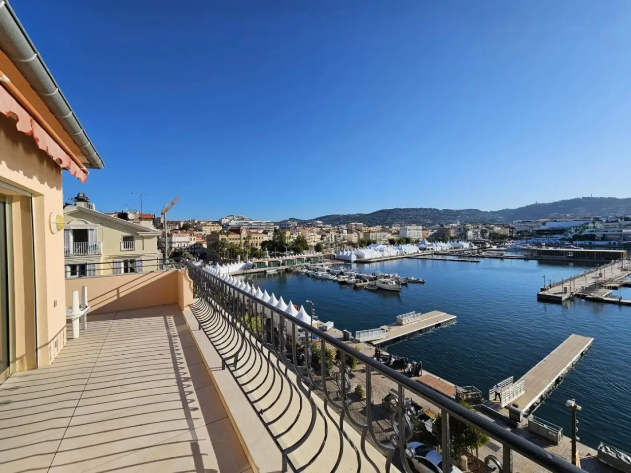 Appartamento a Cannes, Francia, 121 m² - foto 3