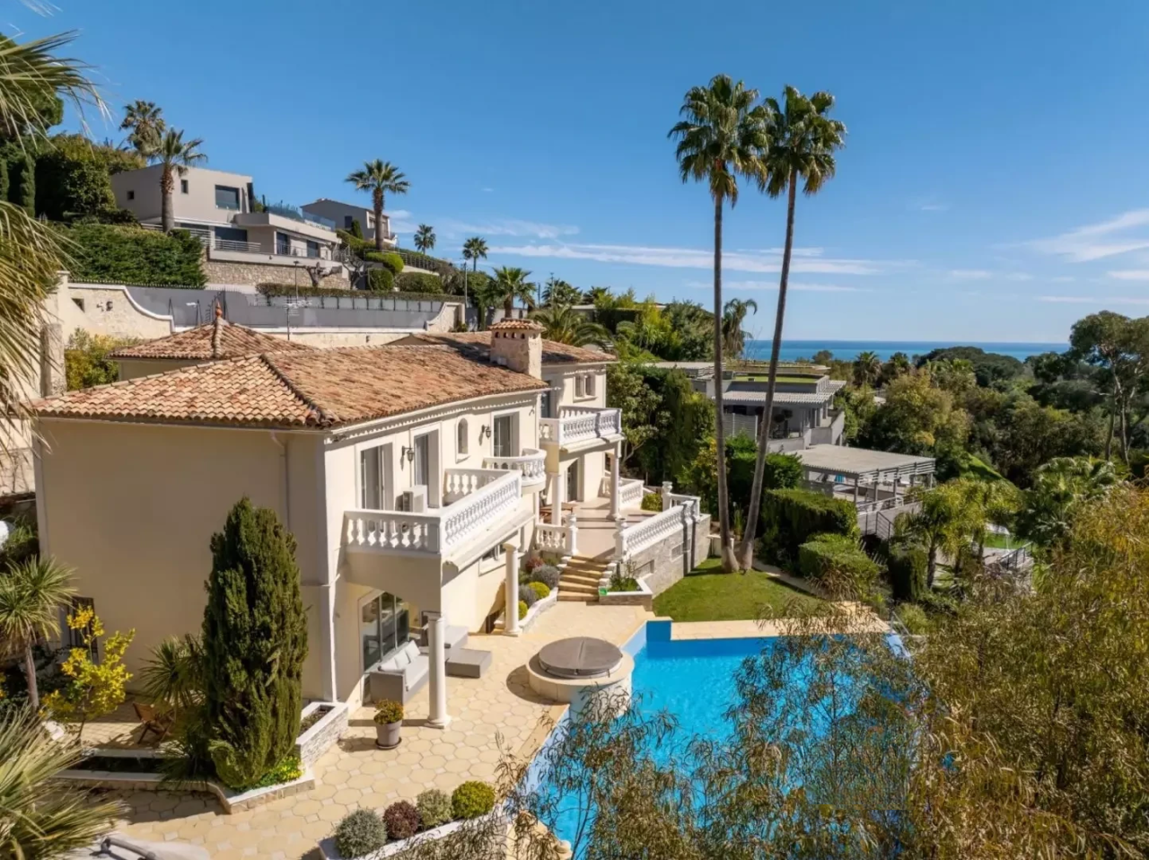 Flat in Cannes, France, 443 m² - picture 4