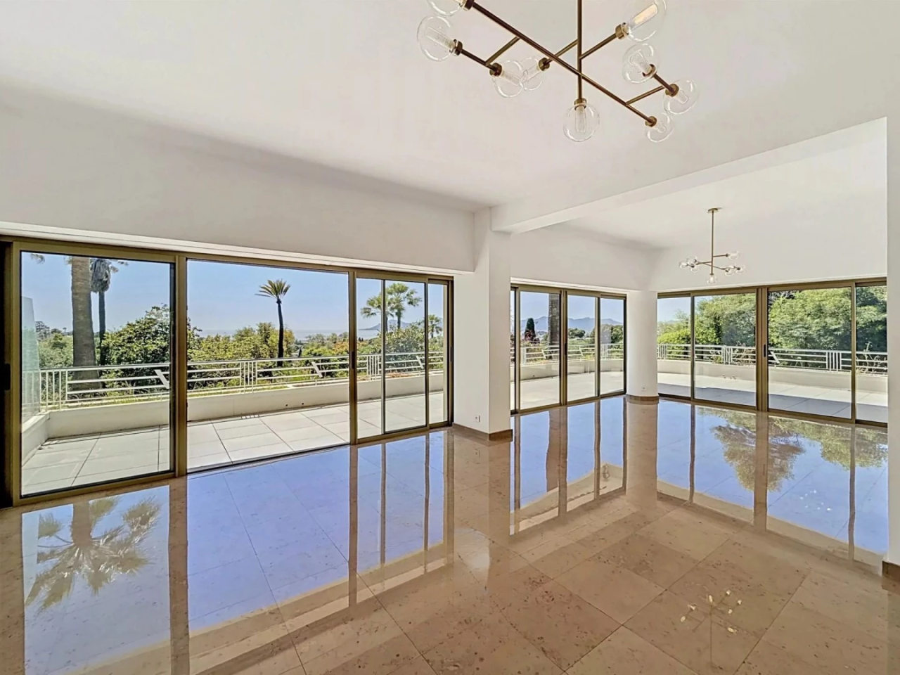 Flat in Cannes, France, 137 m² - picture 5