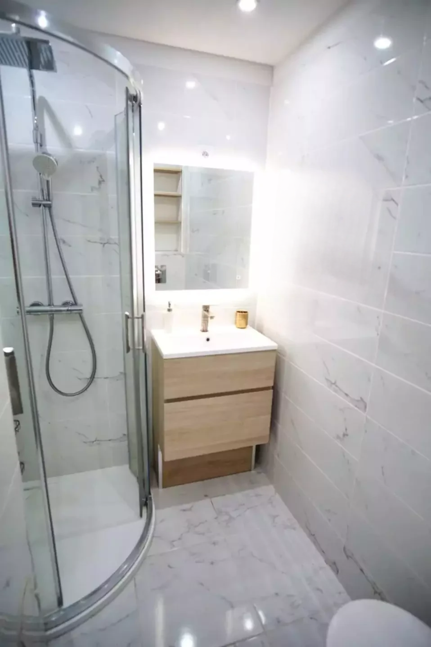 Flat in Cannes, France, 15 m² - picture 5