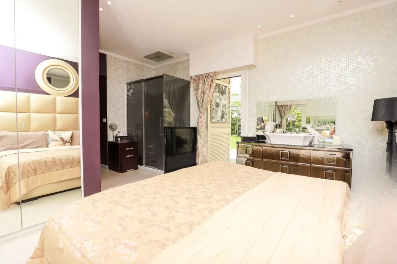 Flat in Cannes, France, 65 m² - picture 6