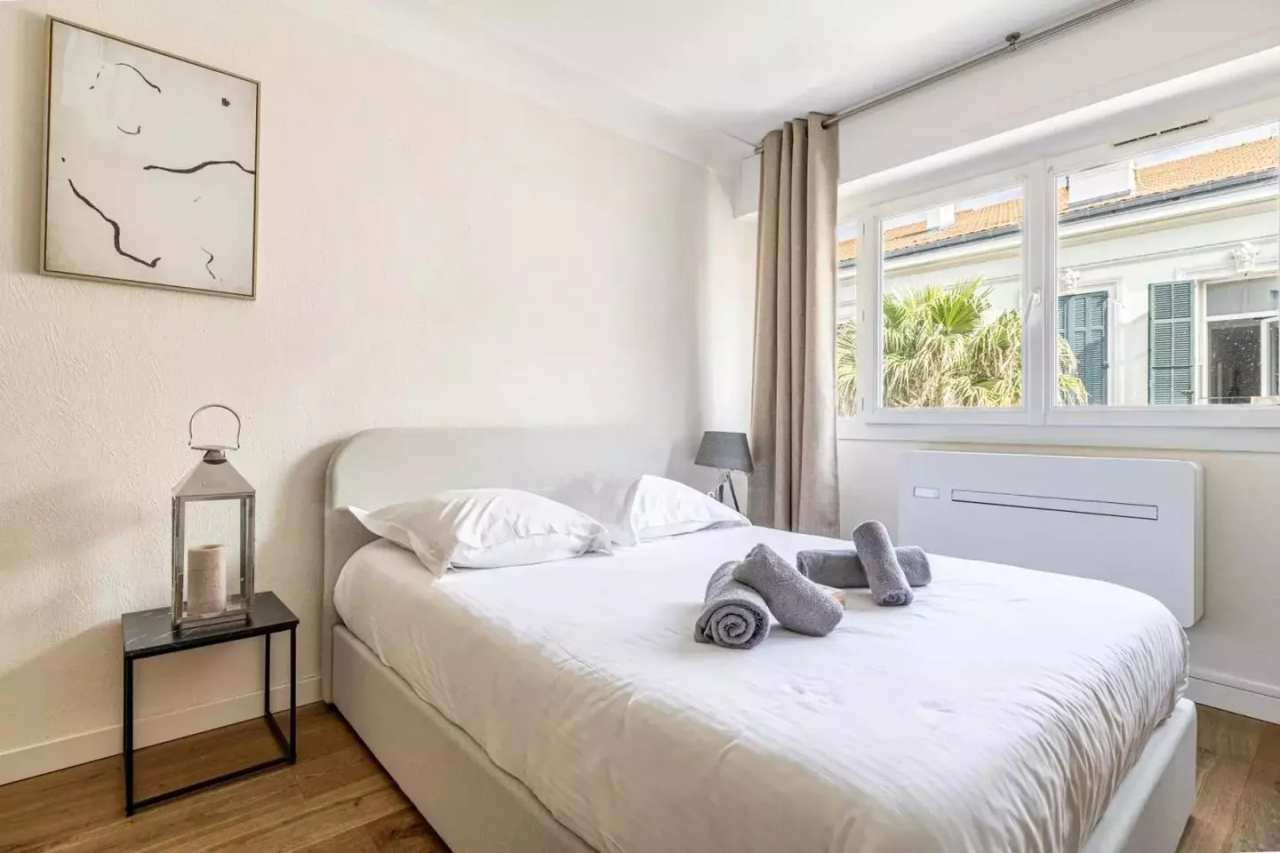 Flat in Cannes, France, 31 m² - picture 6