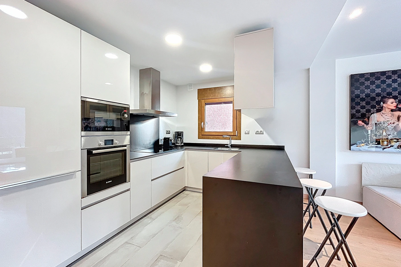 Piso en Les Escaldes, Andorra, 140 m² - imagen 8