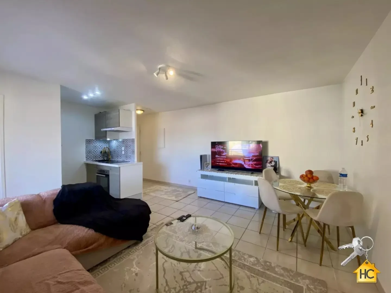 Flat in Cannes, France, 45 m² - picture 9