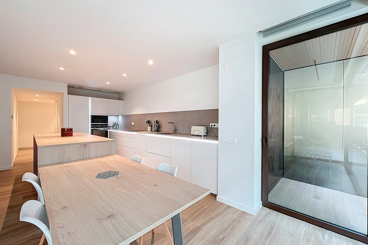Piso en Les Escaldes, Andorra, 142 m² - imagen 11