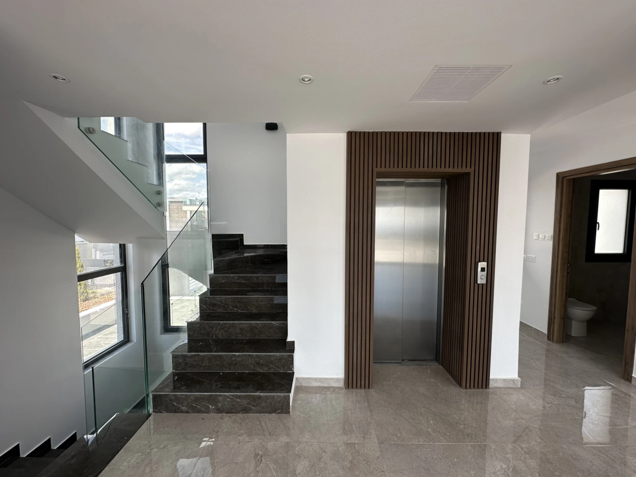 Flat in Parekklisia, Cyprus, 400 m² - picture 11