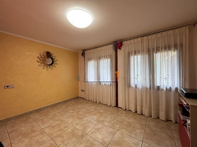 Flat in Sant Julia de Loria, Andorra, 200 m² - picture 12