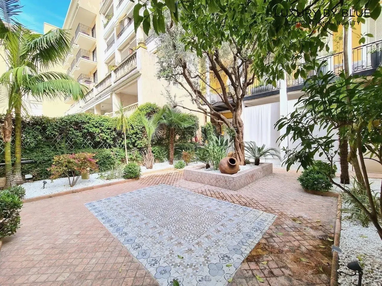 Appartement à Cannes, France, 131 m² - image 12
