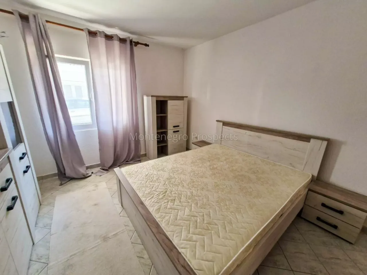 Hotel in Bar, Montenegro, 400 m² - picture 2