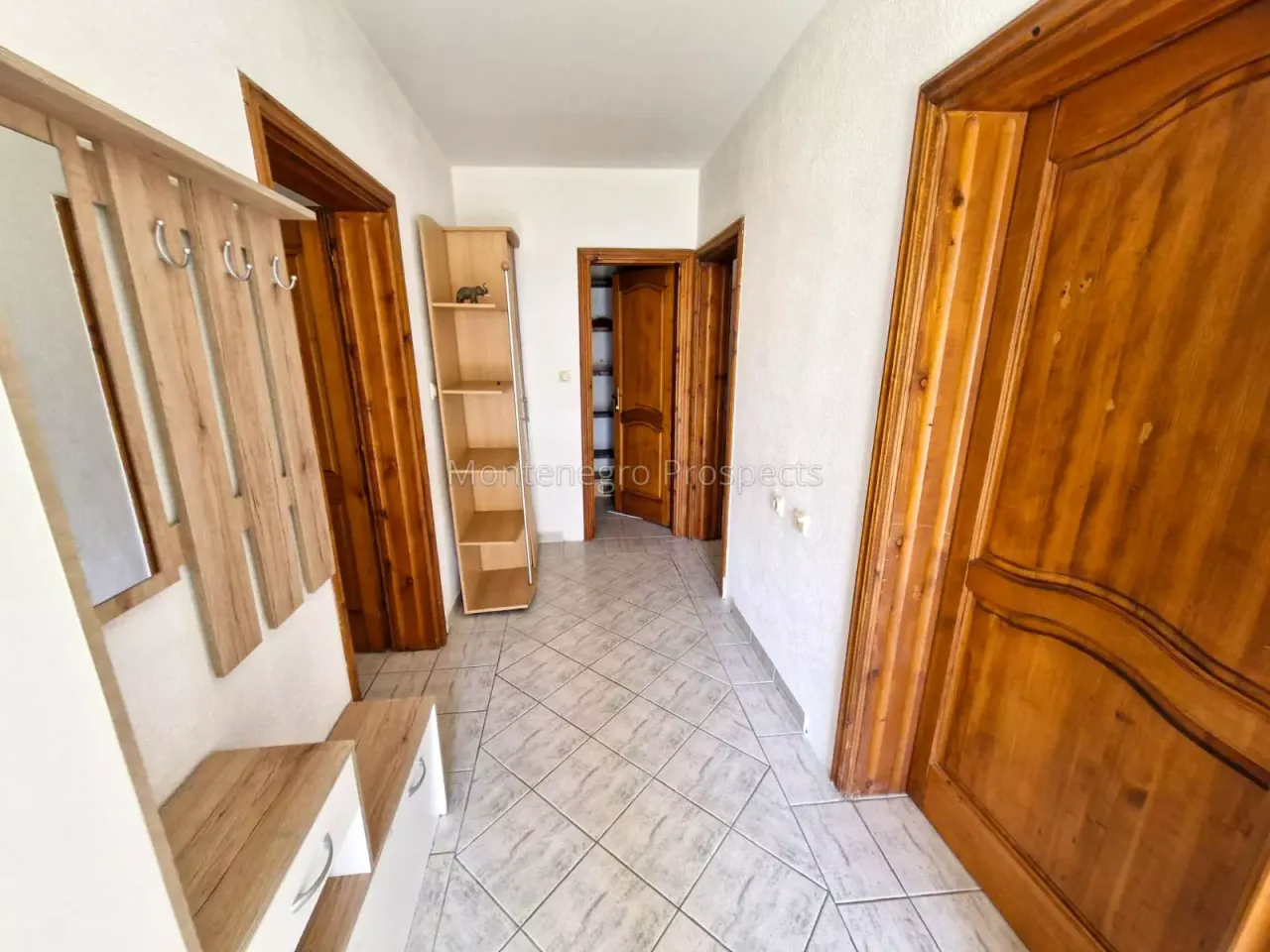 Hotel in Bar, Montenegro, 400 m² - picture 12