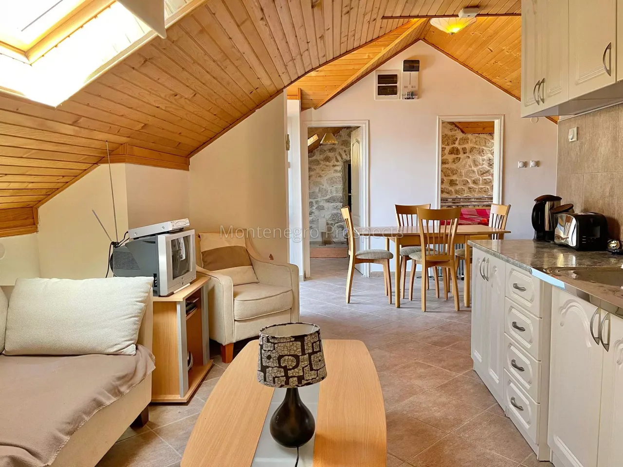House in Risan, Montenegro, 208 m² - picture 11
