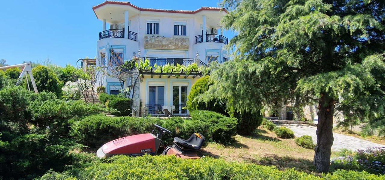 Villa a Calcide, Grecia, 380 m² - foto 1