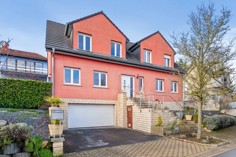 Maison à Grevenmacher, Luxembourg, 190 m² - image 2