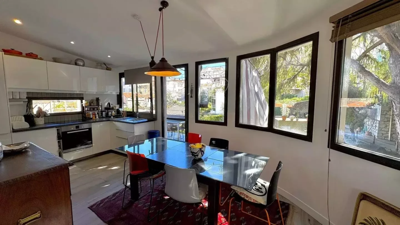 House in Cannes, France, 97 m² - picture 5
