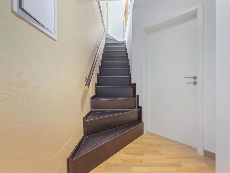 Flat in Luxembourg, Luxembourg, 130 m² - picture 6