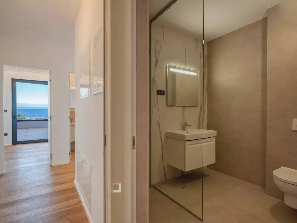 Flat in Opatija, Croatia, 71 m² - picture 7