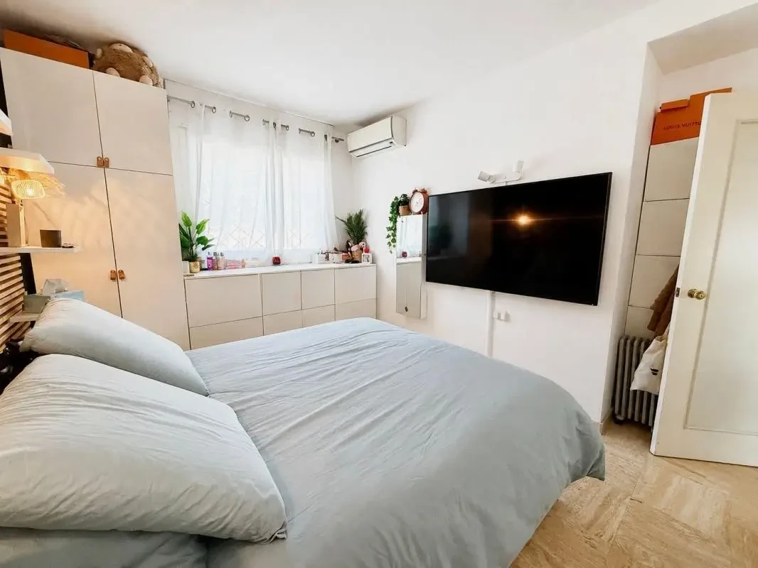 Flat in Cannes, France, 66 m² - picture 8