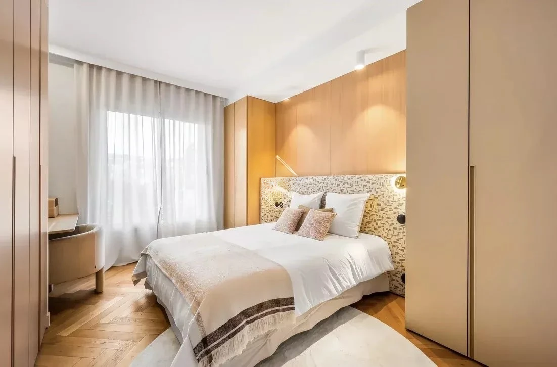 Flat in Cannes, France, 100 m² - picture 10