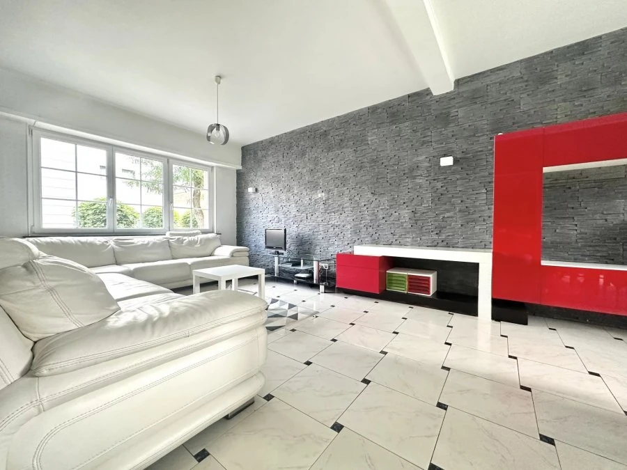 Flat in Luxembourg, Luxembourg, 170 m² - picture 1