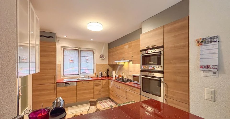 Flat in Geneva, Switzerland, 165 m² - picture 5