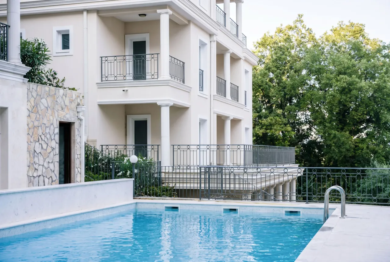 Flat in Herceg-Novi, Montenegro, 158.3 m² - picture 2