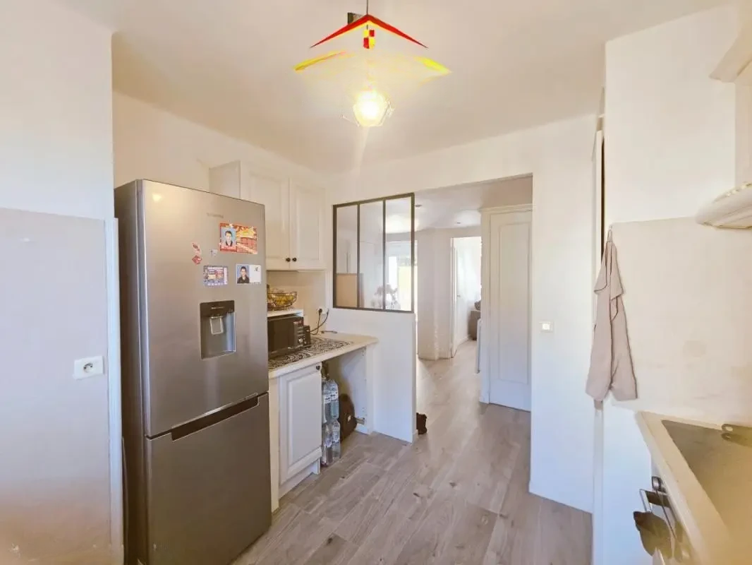 Flat in Cannes, France, 70 m² - picture 3