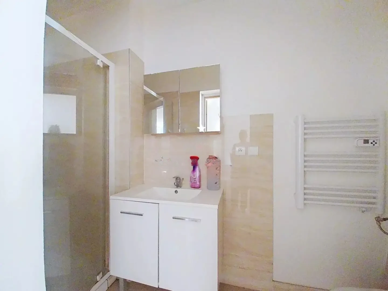 Flat in Cannes, France, 40 m² - picture 3