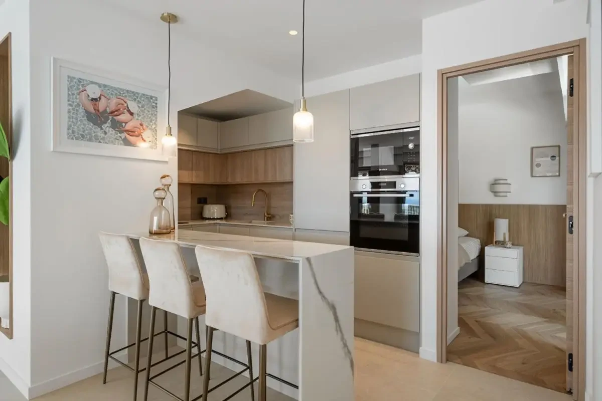 Flat in Cannes, France, 121 m² - picture 5