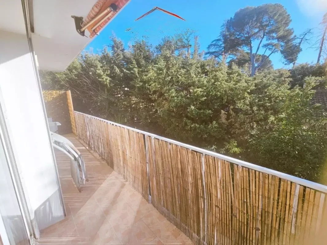 Flat in Cannes, France, 70 m² - picture 12