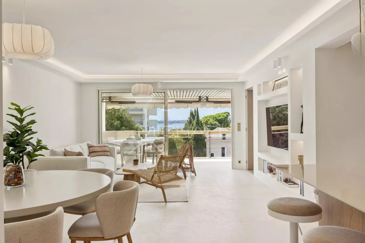 Wohnung in Cannes, Frankreich, 102 m² - Foto 1