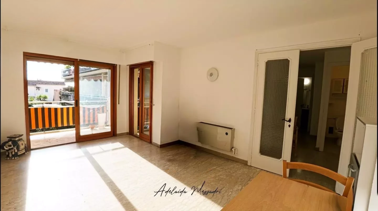 Flat in Cannes, France, 44 m² - picture 2