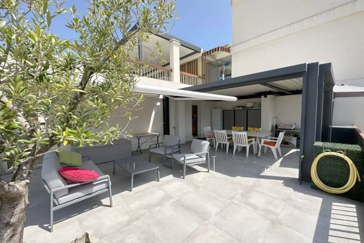 Appartamento a Cannes, Francia, 70 m² - foto 2