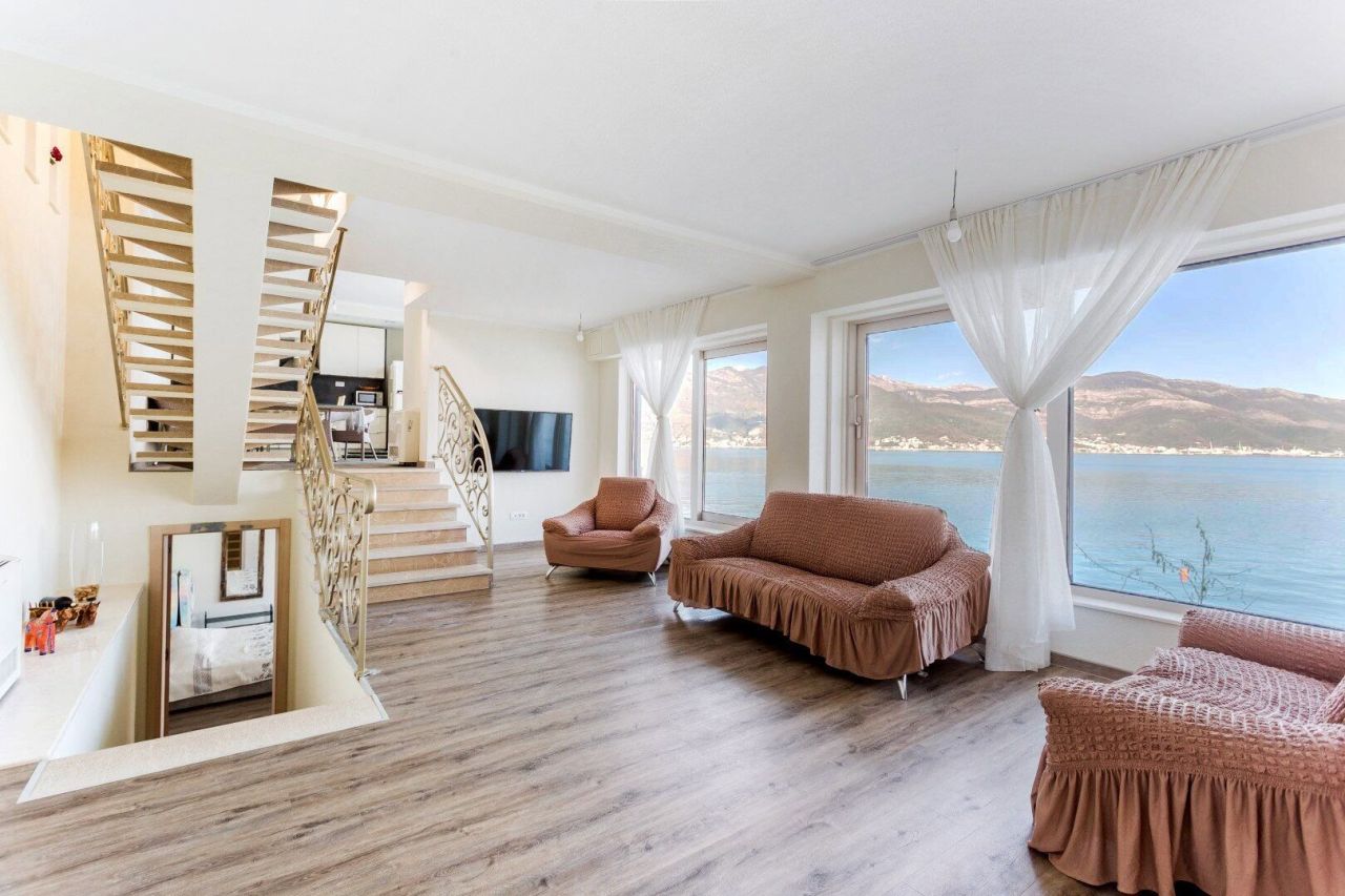 Villa in Krasici, Montenegro, 240 m² - Foto 5