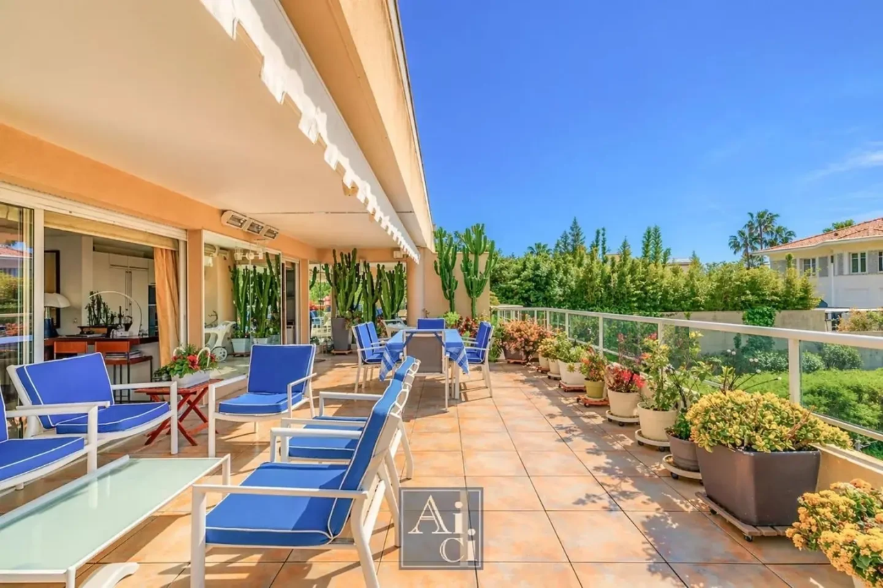 Appartement à Cannes, France, 133 m² - image 4