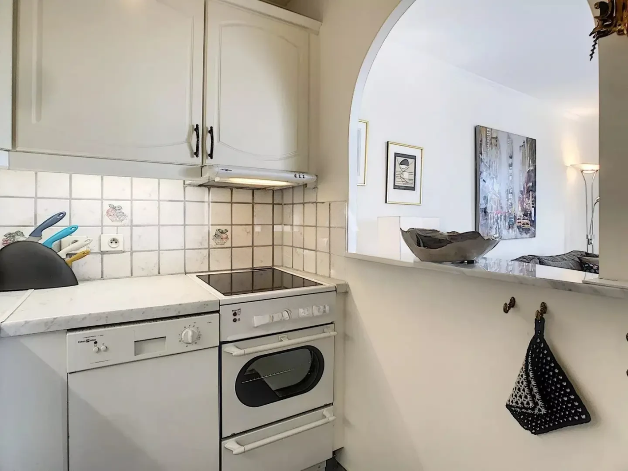 Flat in Cannes, France, 43 m² - picture 4