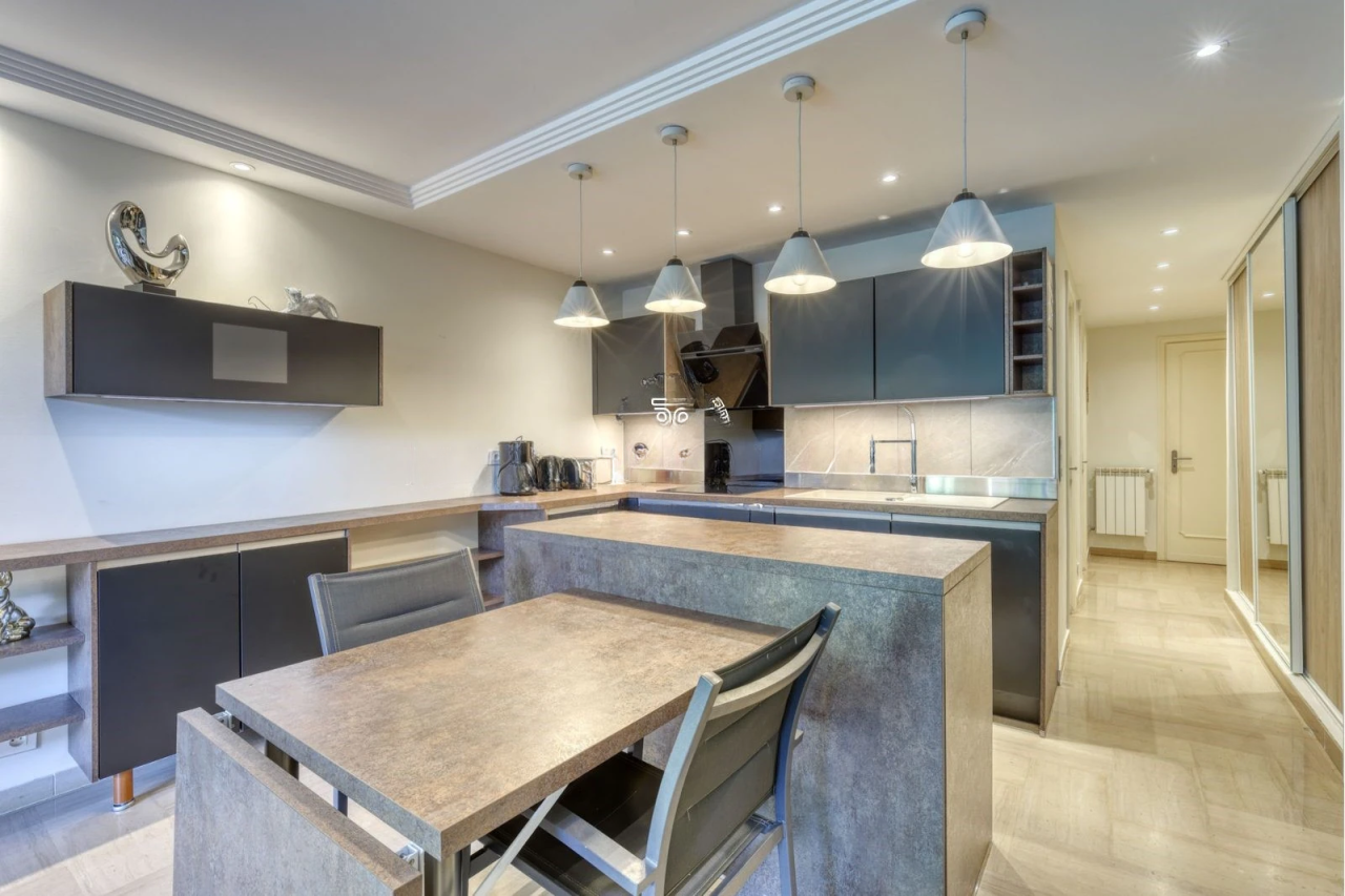 Flat in Cannes, France, 60 m² - picture 5