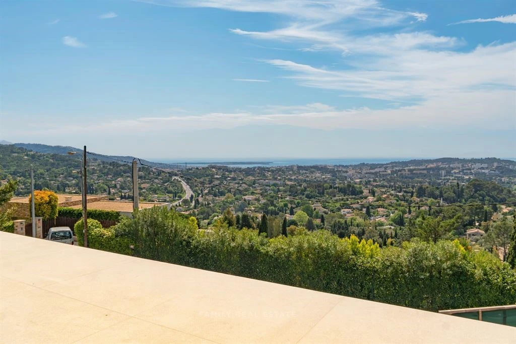 Flat in Cannes, France, 350 m² - picture 5